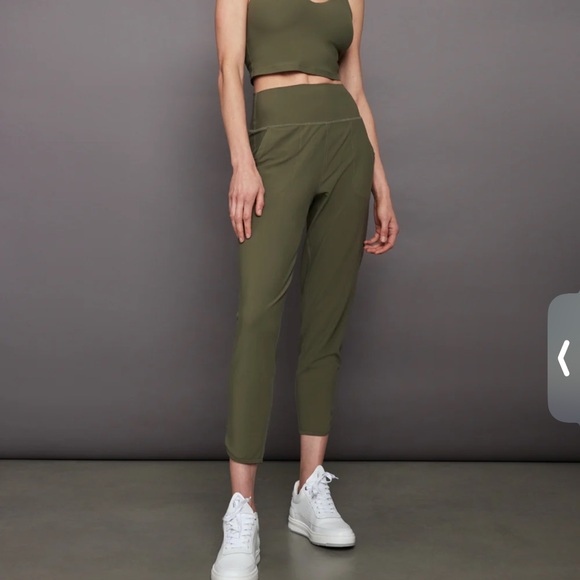 Carbon38 Pants - The Carbon38 Jogger in Melt - Green